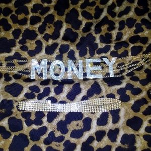 "MONEY" choker